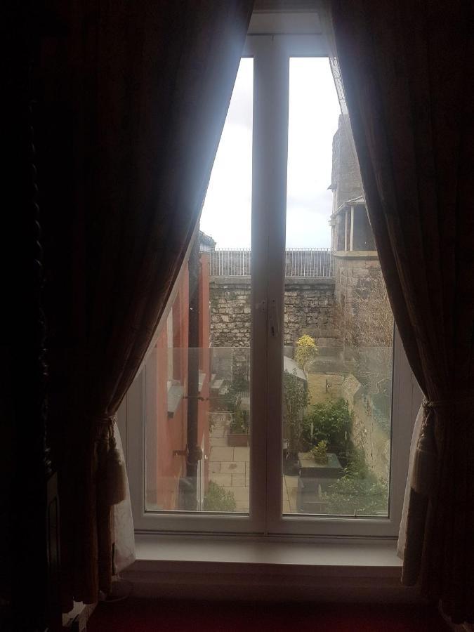 Victoria House Room Only Accommodation Κερνάρφον Εξωτερικό φωτογραφία