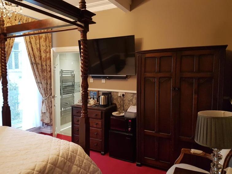 Victoria House Room Only Accommodation Κερνάρφον Εξωτερικό φωτογραφία